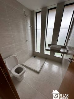 Luxo e Amplitude em Praia do Forte: Casa de 5 Suítes com 402m² no Exclusivo Ilha dos Pássaros