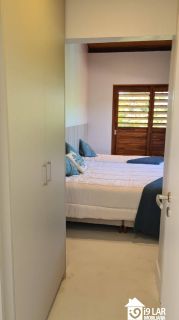 Refúgio de Luxo em Praia do Forte: Casa Design com 6 Suítes, Piscina de 65m² e Privacidade Absoluta