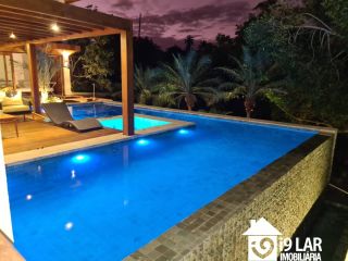 Refúgio de Luxo em Praia do Forte: Casa Design com 6 Suítes, Piscina de 65m² e Privacidade Absoluta