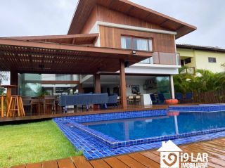 Seu Paraíso Particular em Praia do Forte: Casa Mobiliada e Decorada com 6 Suítes no Condomínio Piscinas Naturais