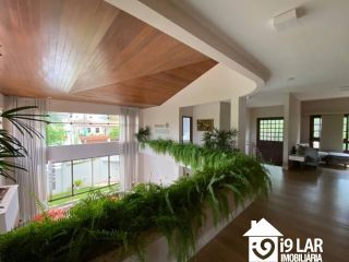 Design e Amplitude no Itaigara: Casa Duplex com Pé Direito Duplo e 3 Suítes Imensas