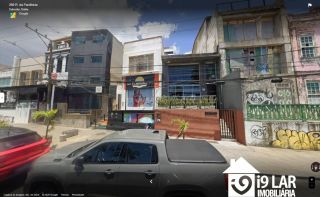 Oportunidade para Investidores no Rio Vermelho: Vista Mar Permanente e Renda Imediata