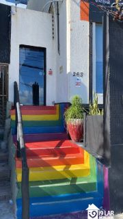 Oportunidade para Investidores no Rio Vermelho: Vista Mar Permanente e Renda Imediata