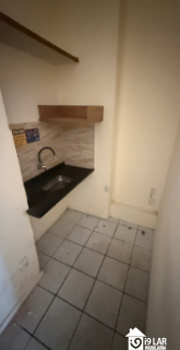 O Ponto Certo na Barra: Loja Térrea com Vitrine e Alta Visibilidade no Barra Master