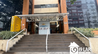 O Ponto Certo na Barra: Loja Térrea com Vitrine e Alta Visibilidade no Barra Master