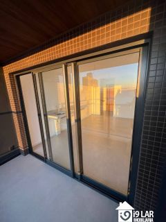 Studio Moderno no Alive Vitória: Vista Mar Frontal e Infraestrutura Completa