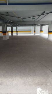 Viva o Melhor da Barra: Apartamento Mobiliado no Edf. Oscar Santana com Infraestrutura Completa