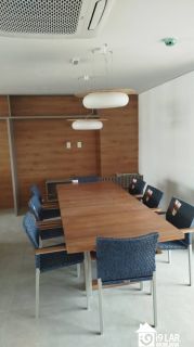 Viva o Melhor da Barra: Apartamento Mobiliado no Edf. Oscar Santana com Infraestrutura Completa