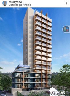 Pronto para Morar no Caminho das Árvores: 1/4 com Varanda, Nascente e Infraestrutura Completa