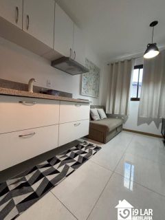 Pronto para Morar no Caminho das Árvores: 1/4 Mobiliado no House Espatódeas, Porteira Fechada