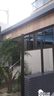 Pronto para Morar no Caminho das Árvores: 1/4 Mobiliado no House Espatódeas, Porteira Fechada