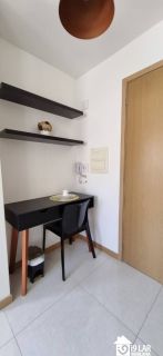 Pronto para Morar no Caminho das Árvores: 1/4 Mobiliado no House Espatódeas, Porteira Fechada