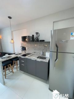 Invista a 50m do Mar em Itapuã: Studio Rentabilizado com Airbnb Superhost e Vista Panorâmica