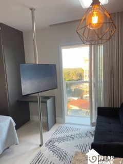 Invista a 50m do Mar em Itapuã: Studio Rentabilizado com Airbnb Superhost e Vista Panorâmica