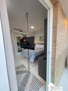 Invista a 50m do Mar em Itapuã: Studio Rentabilizado com Airbnb Superhost e Vista Panorâmica