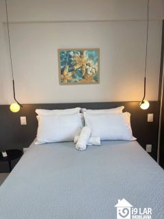 Invista a 50m do Mar em Itapuã: Studio Rentabilizado com Airbnb Superhost e Vista Panorâmica