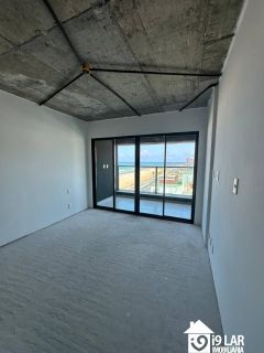 Vista Mar na Orla de Armação: 1/4 Mobiliado no Art Studio com Alto Padrão