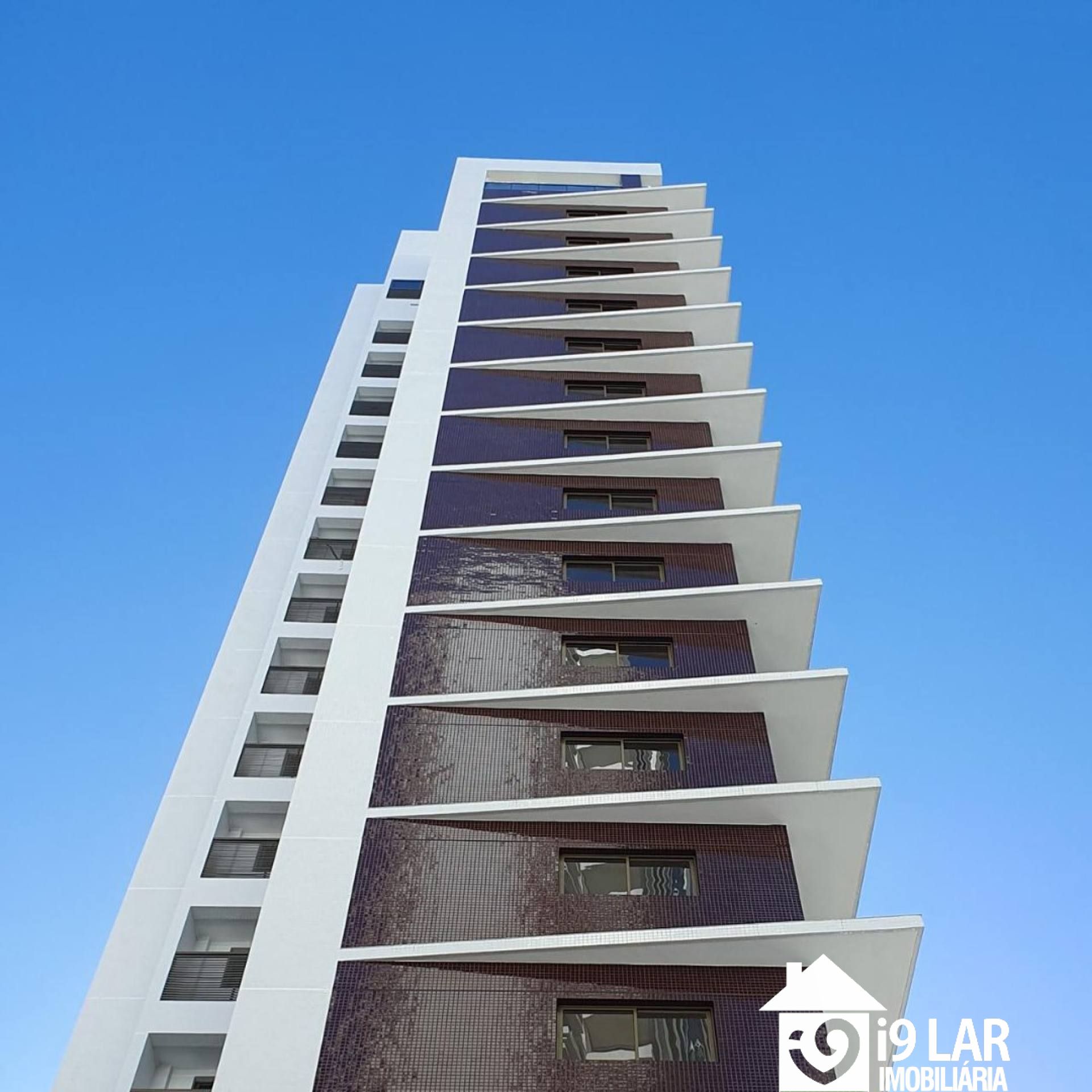 Alto Padrão na Graça: 1/4 no Graça Prime com Varanda e Lazer Completo