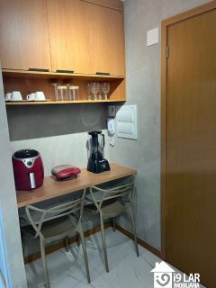 Invista na Barra: 1/4 Porteira Fechada no Smart Barra com Vista Mar