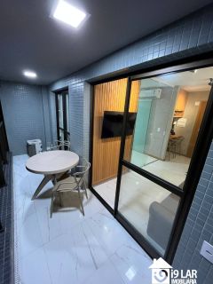 Invista na Barra: 1/4 Porteira Fechada no Smart Barra com Vista Mar