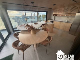 Studio Frente ao Morro do Cristo: 1/4 no Spot Barra com Vista e Projeto Sustentável