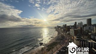 Studio Frente ao Morro do Cristo: 1/4 no Spot Barra com Vista e Projeto Sustentável