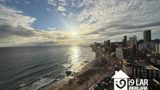 Studio Frente ao Morro do Cristo: 1/4 no Spot Barra com Vista e Projeto Sustentável