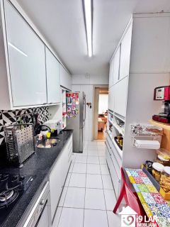 Alto Padrão em Alphaville I: 2 Suítes, 113m², Porteira Fechada no Palm Ville