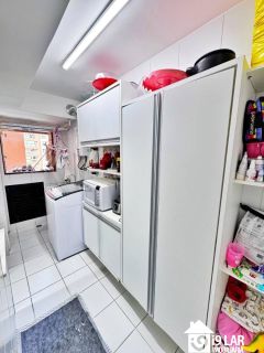 Alto Padrão em Alphaville I: 2 Suítes, 113m², Porteira Fechada no Palm Ville