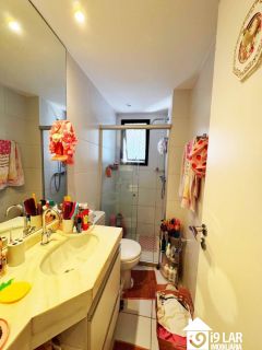 Alto Padrão em Alphaville I: 2 Suítes, 113m², Porteira Fechada no Palm Ville