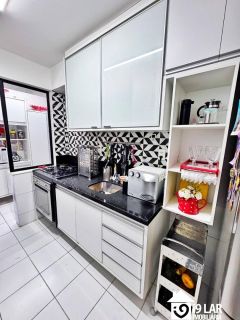 Alto Padrão em Alphaville I: 2 Suítes, 113m², Porteira Fechada no Palm Ville