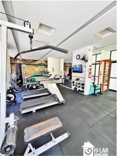 Alto Padrão em Alphaville I: 2 Suítes, 113m², Porteira Fechada no Palm Ville