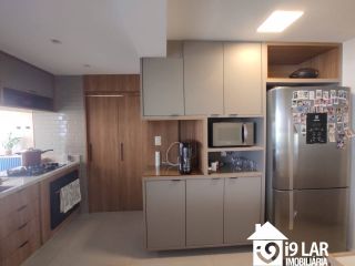 Alto Padrão no Aquarius: 3 Suítes, 126m² e Varanda Gourmet