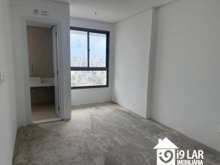 Alto Luxo na Barra: 4 Suítes, 210m² e Vista Privilegiada no Morro Ipiranga