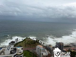 Alto Luxo na Barra: 4 Suítes, 210m² e Vista Privilegiada no Morro Ipiranga