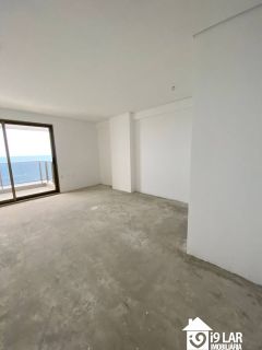 Alto Luxo na Barra: 4 Suítes, 210m² e Vista Privilegiada no Morro Ipiranga