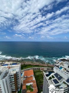 Alto Luxo na Barra: 4 Suítes, 210m² e Vista Privilegiada no Morro Ipiranga