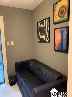 Sala Comercial Reformada na Graça | 31m² no Centro Médico Centenário com Garagem