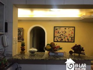 Apartamento Sofisticado com Iluminação Planejada, 2 Quartos e Semi-Mobiliado