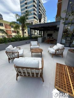 Apartamento 2 suítes na Barra com vista mar, andar alto e 2 vagas no Signature