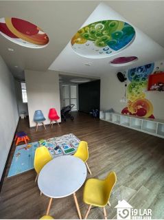Apartamento 3/4 em Armação com 109m², 2 suítes e 3 vagas no Residencial Bahia Mar