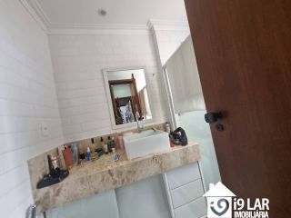 Apartamento 4/4 nascente no Caminho das Árvores, 117m², 2 vagas e 3 suítes