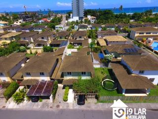 Casa 4/4 em condomínio fechado em Piatã, 374m², piscina, energia solar e 4 vagas