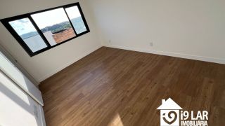 Casa 4 suítes no Alphaville Litoral Norte 2, 294m², pé-direito duplo, piscina e arquitetura moderna
