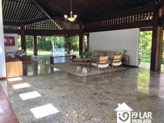 Casa 6/4 no Encontro das Águas com 900m² construídos, terreno de 5.400m², área verde e lazer completo