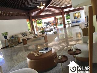 Casa 6/4 no Encontro das Águas com 900m² construídos, terreno de 5.400m², área verde e lazer completo