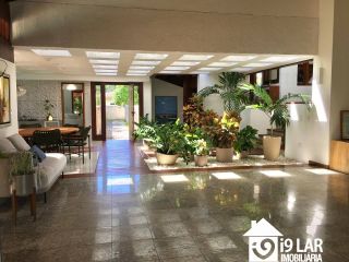 Casa 6/4 no Encontro das Águas com 900m² construídos, terreno de 5.400m², área verde e lazer completo