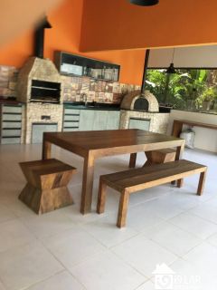 Casa 6/4 no Encontro das Águas com 900m² construídos, terreno de 5.400m², área verde e lazer completo