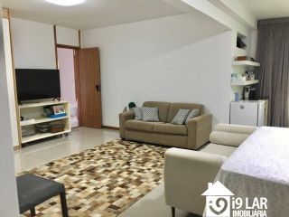 Casa 6/4 no Encontro das Águas com 900m² construídos, terreno de 5.400m², área verde e lazer completo