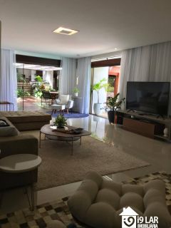 Casa 6/4 no Encontro das Águas com 900m² construídos, terreno de 5.400m², área verde e lazer completo